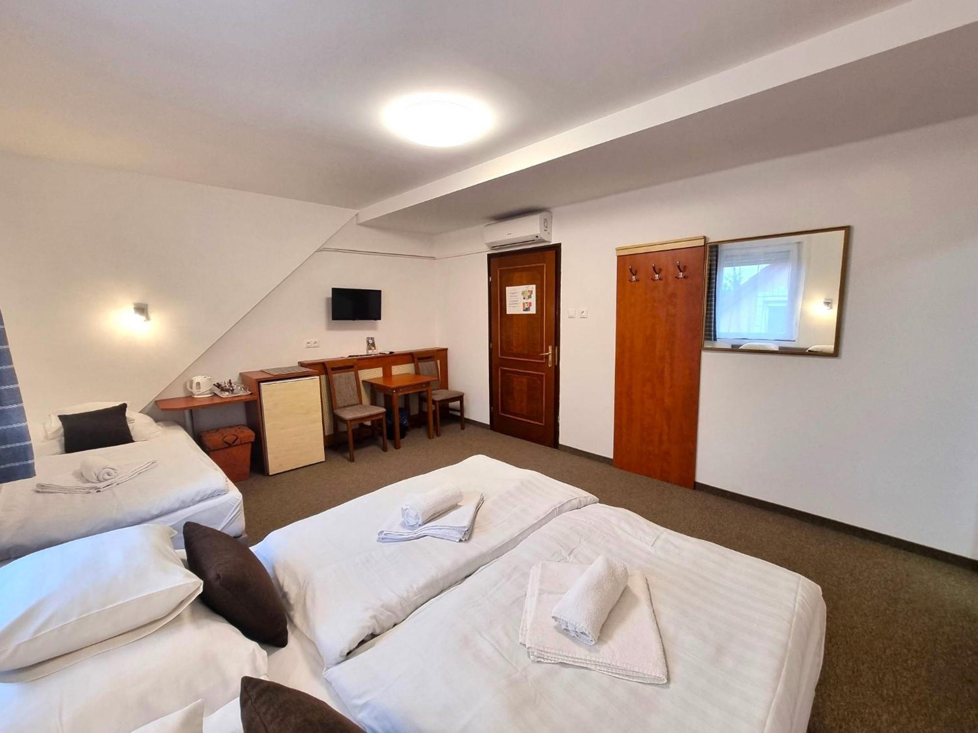 Heléna Hotel&SPA Levél Szoba fotó
